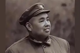 杜平调任南京军区政委，许世友开玩笑：毛主席派你来抓典型了吧图片