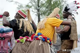 刚果(金)：采不完的钽铌、伐不完的木；用不尽的水土、挖不完的钻图片