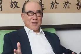 郝柏村追随蒋介石数年，晚年称：蒋最大错误，就是接受雅尔塔协定图片