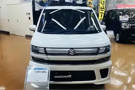 约合人民币6.98万，铃木北斗星R实车本土亮相！图片