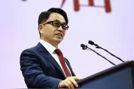 放弃“中国籍”！腾讯、京东、格力背后的大佬，要跑了？图片