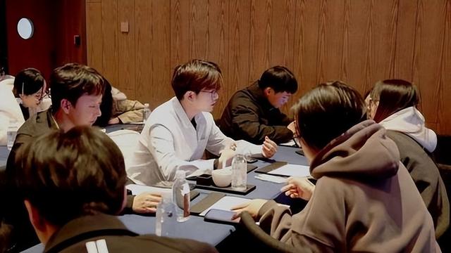 全球智慧赋能贺兰山东麓 银川推动葡萄酒旅游走向世界舞台