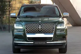 为什么林肯领航员卖不动？不妨看看它都干了哪些蠢事图片