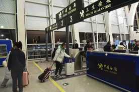 银川空港口岸开通2024年首条“一带一路”航线图片