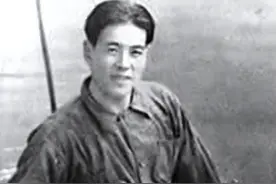 一个只会吃喝玩乐的中将，却被赋予重任，真是因为关系网太硬？图片