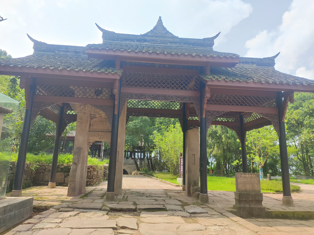 德阳有意思的著名风景区，底蕴丰富名字混乱，游客建议引起热议