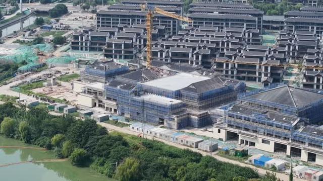 “大运之舟”项目：主体结构全面封顶 打造“一船四剧五区”大型文旅新地标