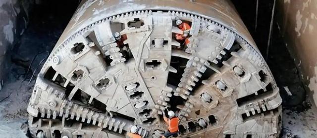 中国第一，当之无愧！砸掉欧、美、日铁饭碗，中国盾构的崛起之路