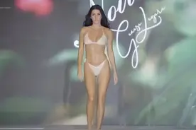 vc超模走秀！！比基尼模特走秀遮副乳黑蕾丝内衣！图片