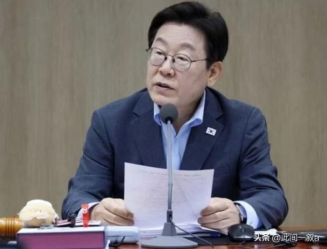 首尔爆发反华游行，韩国人疑惑：为什么中国人没有一丁点害怕？