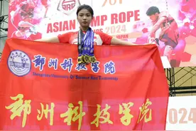 河南小姐姐杜婷婷，跳绳跳出了抖音热门，这操作太秀了！图片