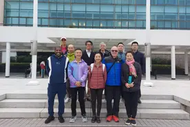 中国裁判顾辛一、黄初冬获得乒乓球国际裁判长资质图片