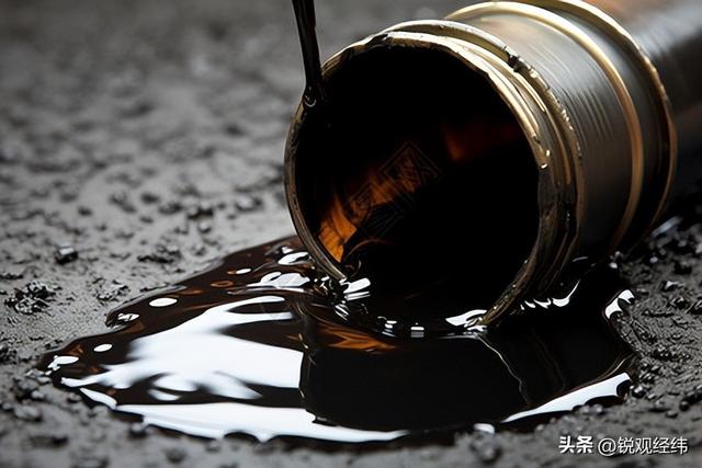 红海危机刚过	，油价不涨反跌创新低，能源市场进入新阶段