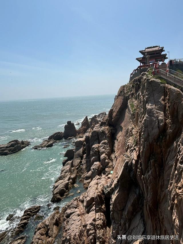 山东威海成山头，天尽头，中国大陆最早看见海上日出的地方