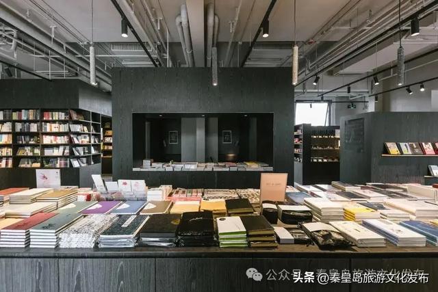 秦皇岛北戴河新区：旅游向好文艺向新 书店集群推进休闲度假产业