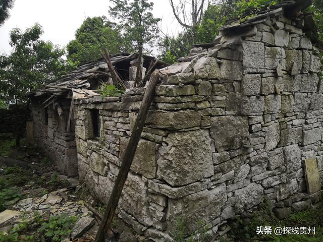 环城贵阳花溪苗王坡越野大环线之青岩段达夯翁拢“冈仁波齐”风景