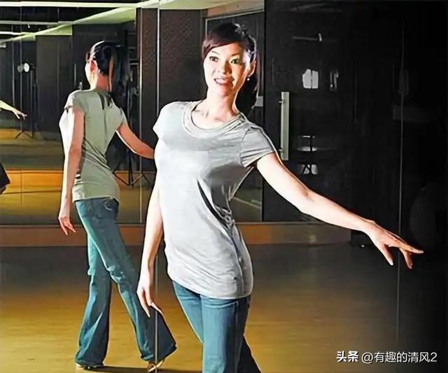 郭台铭做梦也没想到，结婚17年后，曾馨莹开始给全家人“争光”了