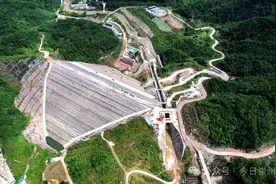 今日，李家岩水库完成大坝填筑！图片