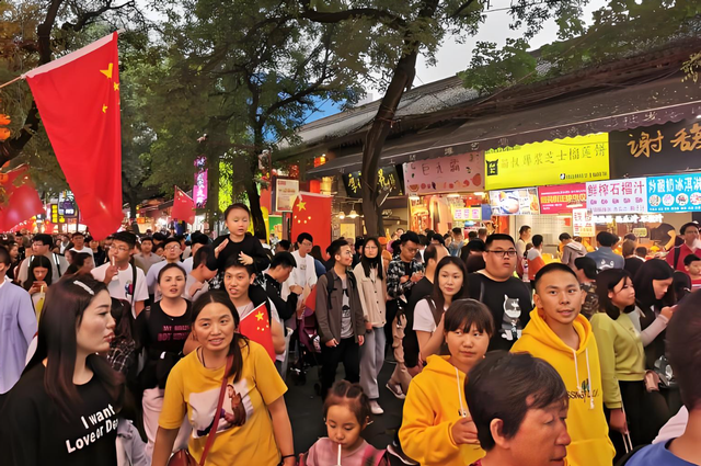 小城“十一”也逆袭，24亿人次涌动！中国城市旅游格局正在洗牌