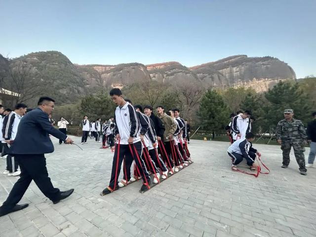 照金：沉浸式研学，触摸滚烫的红色记忆！