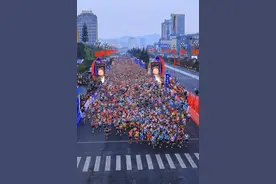 【直播预告】2025信利眉山仁马：中国首场白金标半马赛事来袭！2月23日8：30，邀你共赴速度与激情！图片