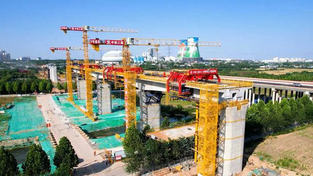 西延高铁开通运营