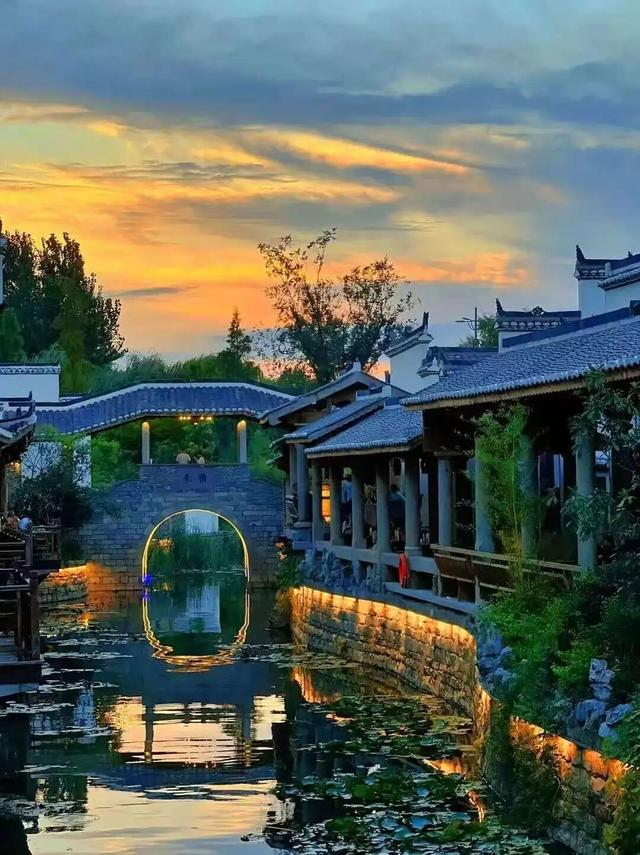 跟着色彩游临沂 | 斑斓秘境・山水写生之旅，解锁秋染沂蒙的N种美好