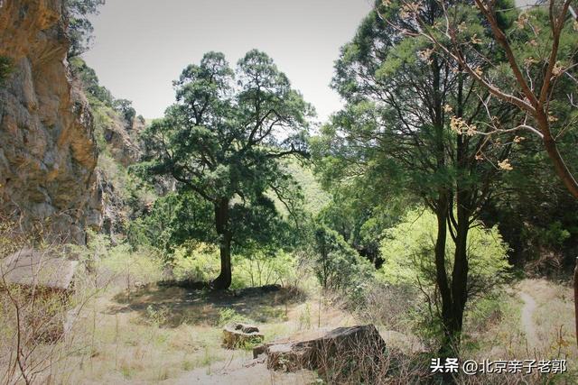北京深山藏奇观 门头沟悬空寺秘境探幽