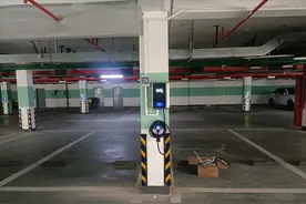 问界M9充电方式有哪些？需要多久充满电？按键使用小技巧图片