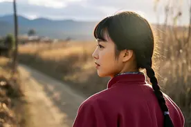 我放羊时帮女会计捡鞋惹闲话，去相亲时被她堵住，你看我这人咋样图片