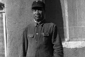 朱德与伍若兰结婚，谷芝英突然掏出一枚金戒指，婚礼上一片惊讶！图片