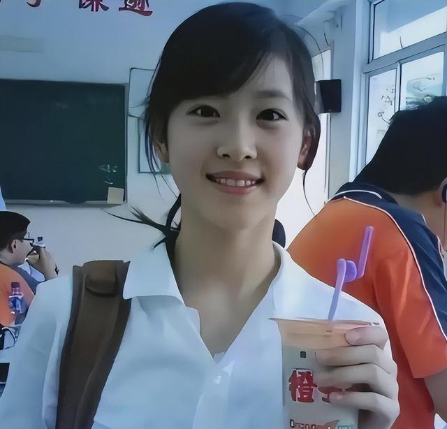 刘强东没想到，离过年不到2月，章泽天走上了和田朴珺一样的路