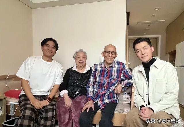 游本昌和妻子住进养老院，年花销30余万，自爆对父子关系耿耿于怀