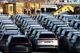 欧盟宣布对华关税同时，法国军舰擅闯台海，中方发出三声警告图片