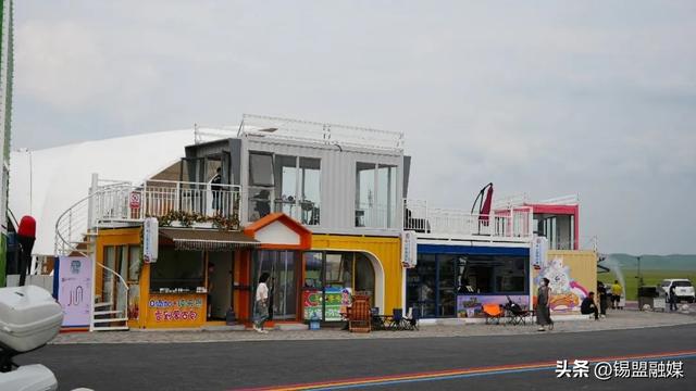 中国草原最大公路石碑亮相西乌珠穆沁草原