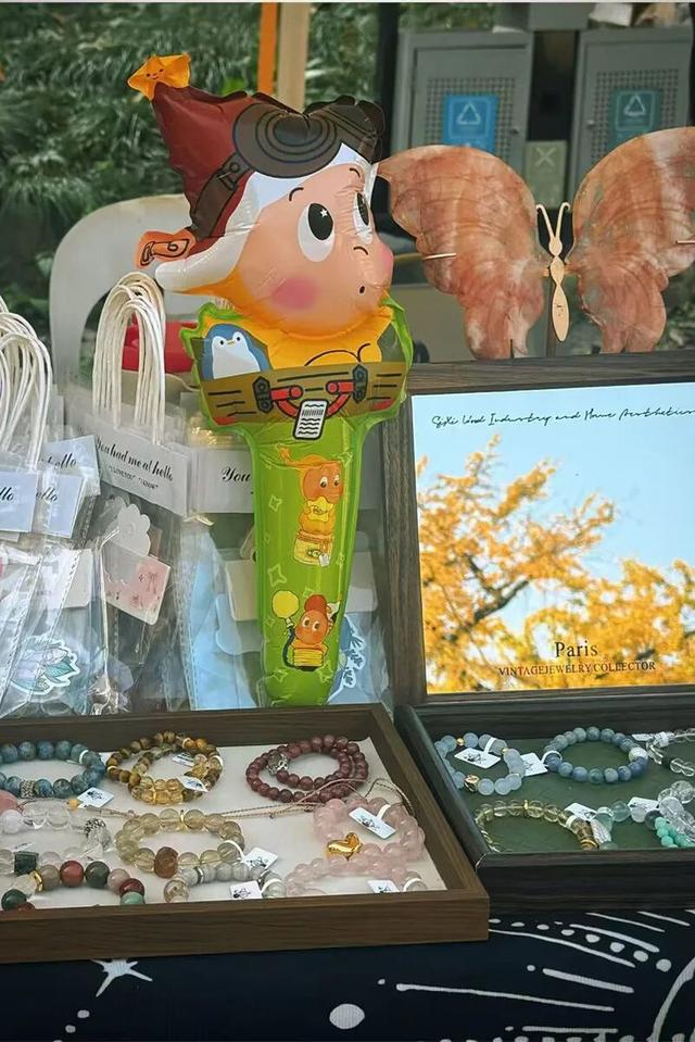 火爆！富阳这个村，超美超好逛！今明两天，招募！