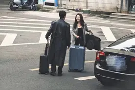 井柏然蔡文静现身漳州！图片