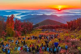 ​白山松水别样“红”——吉林省国庆假期文旅市场扫描图片