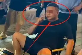 连警察都漠视？摆摊被收保护费 街道办回应：只是管理费！网友炸锅图片