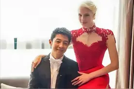 生龙凤胎的明星！一胎凑个“好”字，儿女双全，颜值也很高！图片