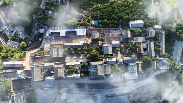 黄河岸，白云间，佳县白云山四月八旅游文化节即将盛大启幕~