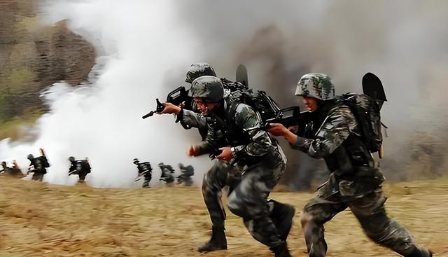 中美决战倒计时？特朗普改变了对台称谓，中国已动摇美霸权根基？