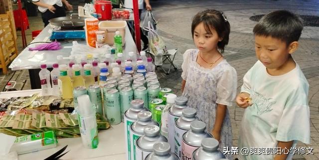 中国阳明文化园衡南云轩：群众大舞台 路边音乐会清凉来袭