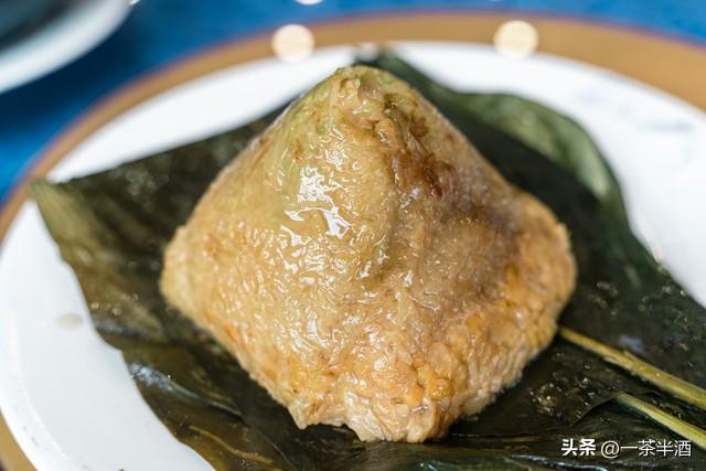 免费营地：广东肇庆市免费自驾露营地停车场，主要景点及特色美食