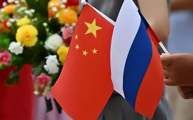 中国最强帮手发话：随时可能对日采取强硬措施，日本政府乱作一团