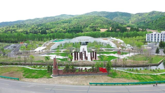 这里是东北抗联第一路军根据地的核心区域,通化大荒沟文旅小镇等你来!