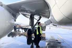 “00后”飞行员的春运初体验图片