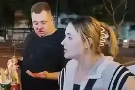 令人愤怒！宁波外国人吃饭不付钱，用英文辱骂国人，小伙直接出手图片