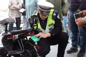 不禁、不罚、不扣！三、四轮车有新政策了，上牌、出行都有利好图片