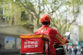 京东宣布：对兼职骑手永不强迫“二选一”，鼓励自由接单收入最大化图片